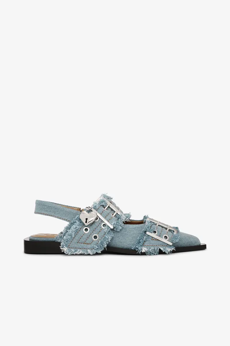 Feminine Buckle Ballerinas in Denim with Charms Feminine Buckle Ballerinas in Denim with Charms